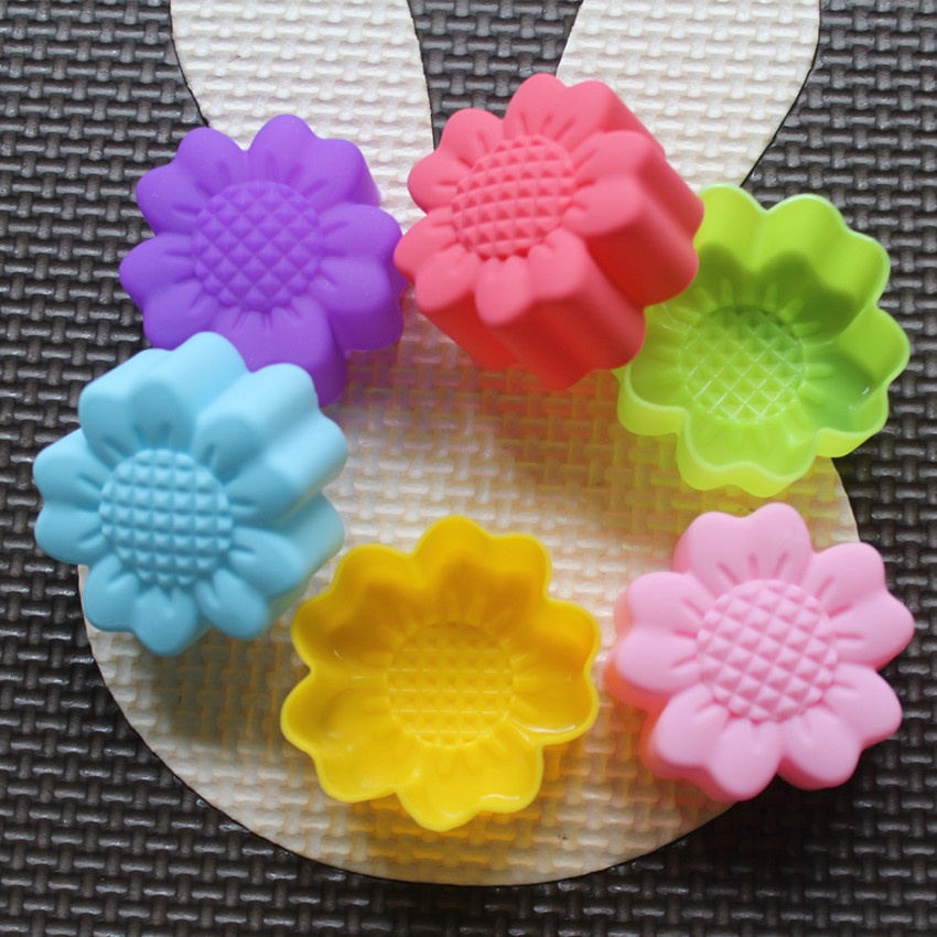 6 Pcs Set Non-Stick Flower Des - Soap Making Equipment 评论和价格